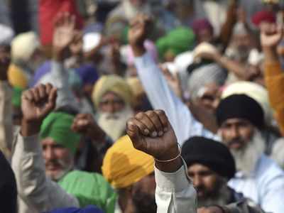 Maharashtra peasants mark six months of farmers' agitation