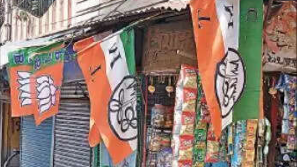 Vote-day & result-day gap: Kolkata turns to adda sessions, tries to read its own mind
