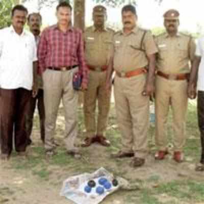 Cops arrest 5 with 6 crude bombs in TN