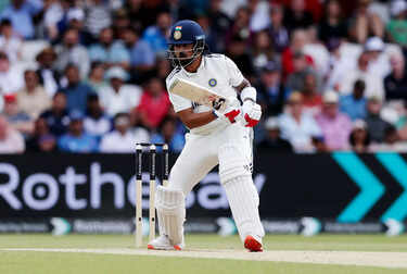 IND vs ENG Live Score: KL Rahul remains solid as India’s lead crosses 300-mark vs England