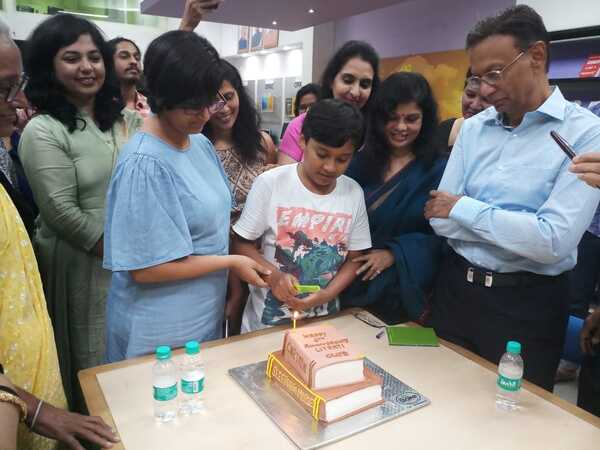 It’s a birthday party for Club Literati!
