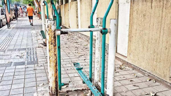Open gyms' rusty equipment pose injury threat to users in Pune
