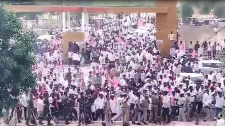Telangana elections: BRS, Congress cadres clash during filing of nomination papers