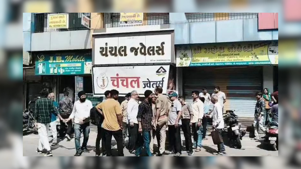 Aeronautical engineer among 3 held for Gujarat jewellery robbery bid