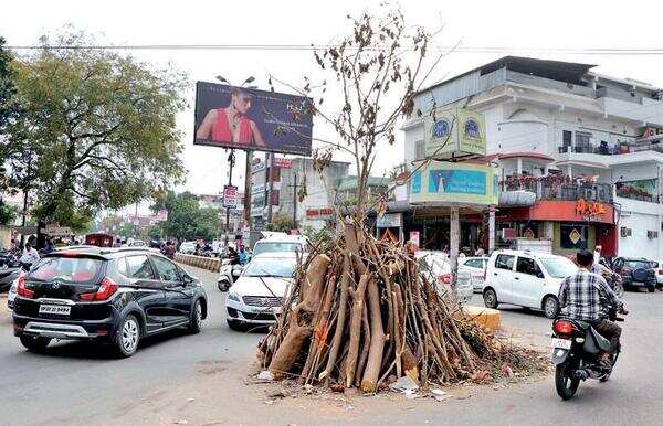 Lucknow: Bang on the road junctions, holikas new gridlock trigger