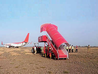 SpiceJet aircraft overshoots runway