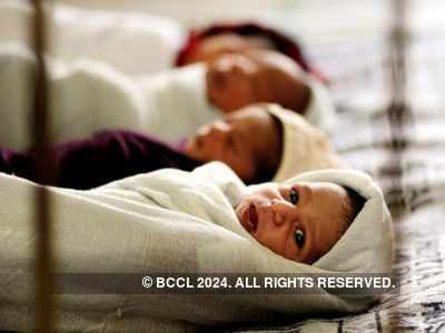 Maharashtra: Mother of 11 set to deliver for 20th time