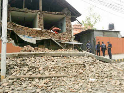 Quake hits many parts of east, north India