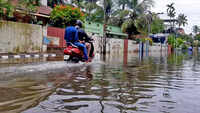 Heavy Monsoon downpour causes severe water-logging in Kochi 