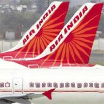 Over 100 Air India pilots threaten to resign