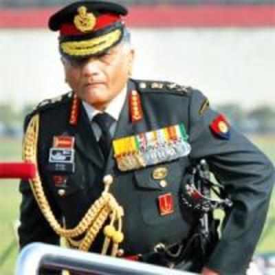 Army chief moves SC to fight age war