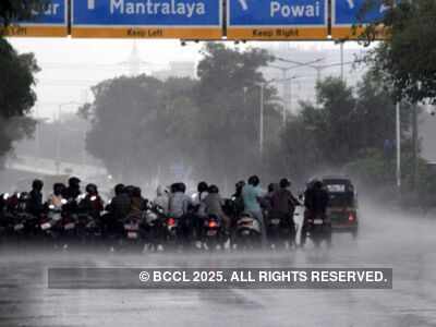 IMD issues orange alert: Heavy to very heavy rain predicted in Mumbai on July 3-4