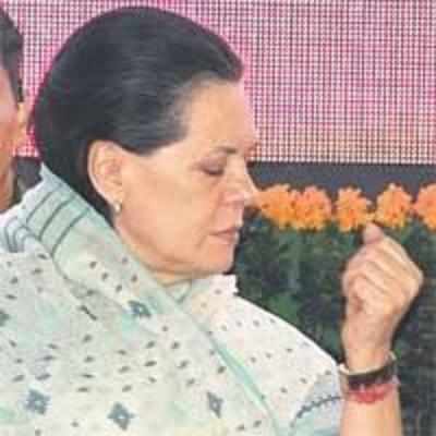 Sonia mum on Cong-NCP poll alliance