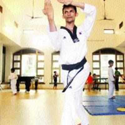 Chembur youth learns science behind Taekwondo in Korea