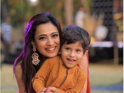 Shweta Tiwari reveals she video calls her son every two hours from Mere Dad Ki Dulhan set