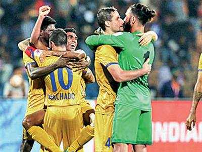 Last-gasp Rowllin Borges goal hands Mumbai win over Bengaluru FC