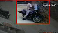 On cam: Delhi cop thrashes teenager, video goes viral 