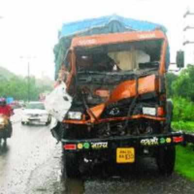 Accident on panvel H-way