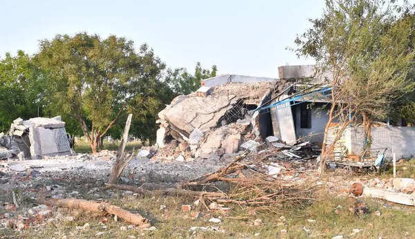 Blast case: Four arrested, one surrenders