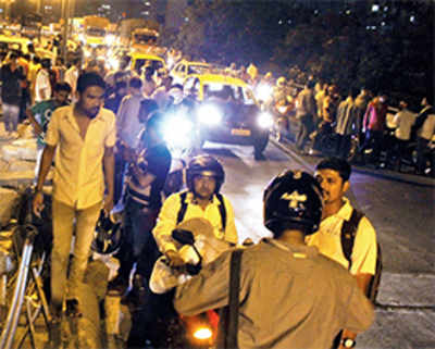 1 dead, 2 hurt in bike accident on Lalbaug flyover