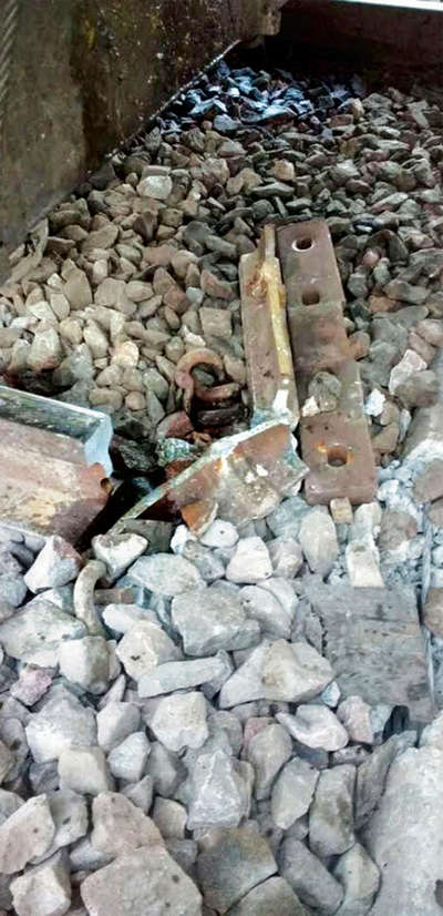 Corroded tracks may have caused Kanpur tragedy: Safety chief