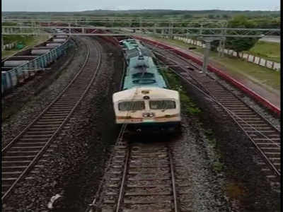 SWR runs first long-haul train