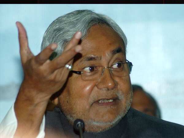 Government to provide Rs 10,000 to 6,727 weavers: Nitish