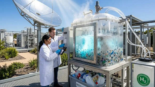Plastic waste to biofuel: Scientists use sunlight to turn discarded plastic into clean hydrogen fuel