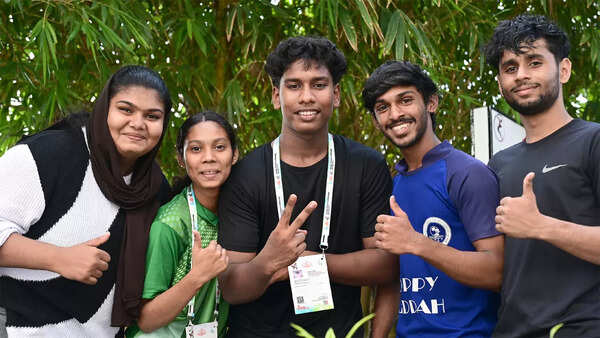 Sans coach, Muhammed Adnan grabs gold by watching training videos