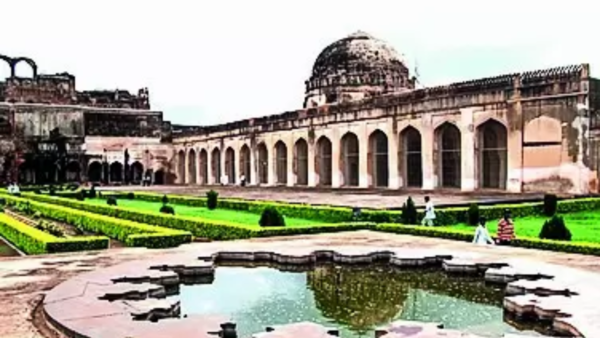 Waqf Board claims ownership of Bidar Fort, 2 villages; ASI in dark