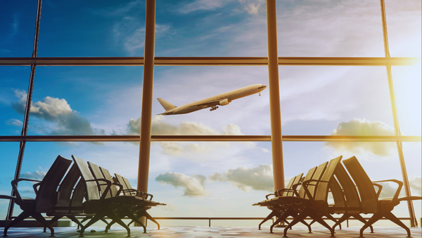 Customs procedures at airports: Do you have anything to declare?