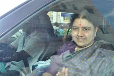 Sasikala on parole: Edappadi K Palaniswamy government has imposed stringent rules for parole to VK Sasikala, says nephew TTV Dinakaran