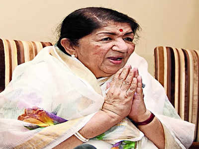 Lata Mangeshkar undergoing aggressive therapy: Doctor