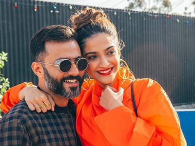 Sonam Kapoor, Anand Ahuja in self-quarantine after returning from London