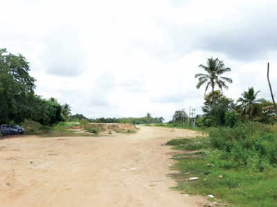 Roads at Kanakapura under construction for over two years; COVID-19 brings project to a grinding halt