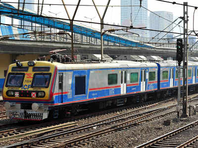 Mumbai AC Local: Railway Minister Piyush Goyal seeks review before the start of procurement process