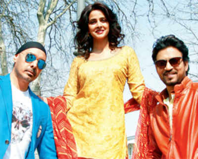 Irrfan Khan and Saba Qamar rock out to Sukhbir's tunes on the sets of Hindi Medium