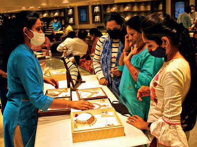 Gold sales add sparkle to Pushya Nakshatra Gold sales add sparkle to Pushya Nakshatra