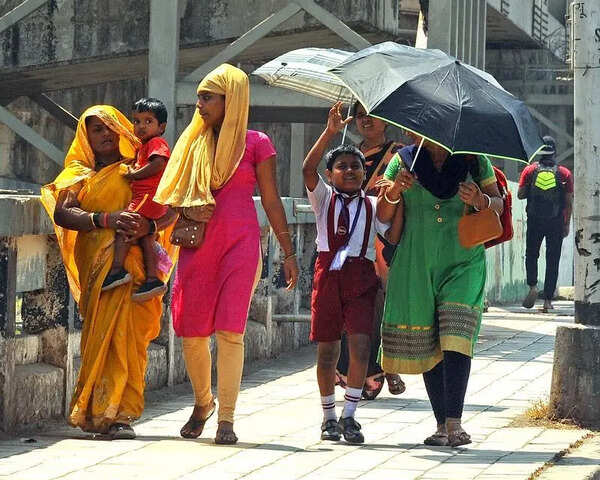 At 44.2°C, Akolahottest in the countryfor third straight day; half of Maha stares at heatwave risks