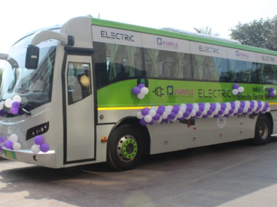 Nitin Gadkari inaugurates first electric bus service between Mumbai and Pune