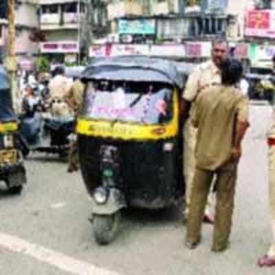 Share rickshaw drivers protest drive by political parties