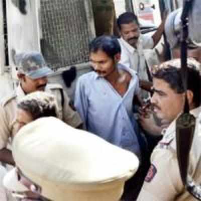 10 held for attack on Palghar clinic