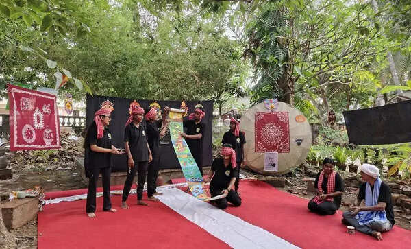 Bengal kids’ play, folk art workshops held