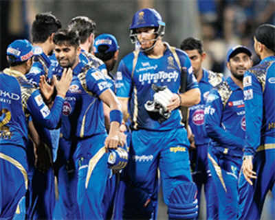 Mumbai Indians survive Samson storm to beat Royals by 8 runs