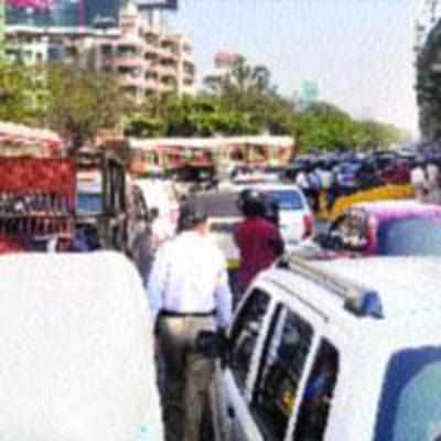 Experiment of a rotary fails to decongest Nitin Co. Junction