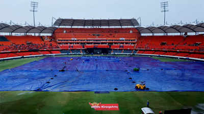 IPL 2024, GT vs SRH Today IPL Match Live Score: Sunrisers Hyderabad qualify for IPL 2024 playoffs after rain washes out match against Gujarat Titans
