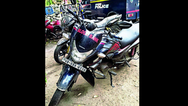 Complaint, counter-plaint after road rage leads to assault on woman in Kolkata