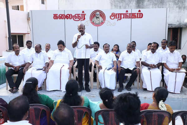 Ma Su, Chennai deputy mayor direct DMK councillors to hit the ground