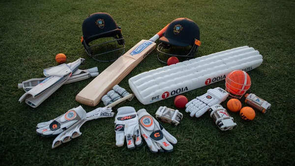A Parent’s Guide to Buying Cricket Equipment for Teenagers: Perfect for School & Academy Practice