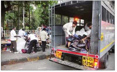 BMC's biggest-ever crackdown on illegal hawkers: Illegal hawkers will find it four times harder to set up shop again